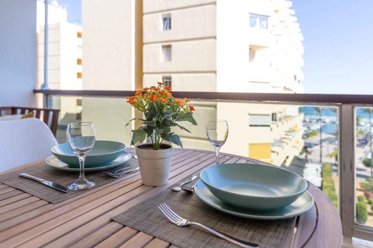 Apartamento Junto Al Faro .Marbella Centro.Vistas Mar Y El Puerto. Buitenkant foto