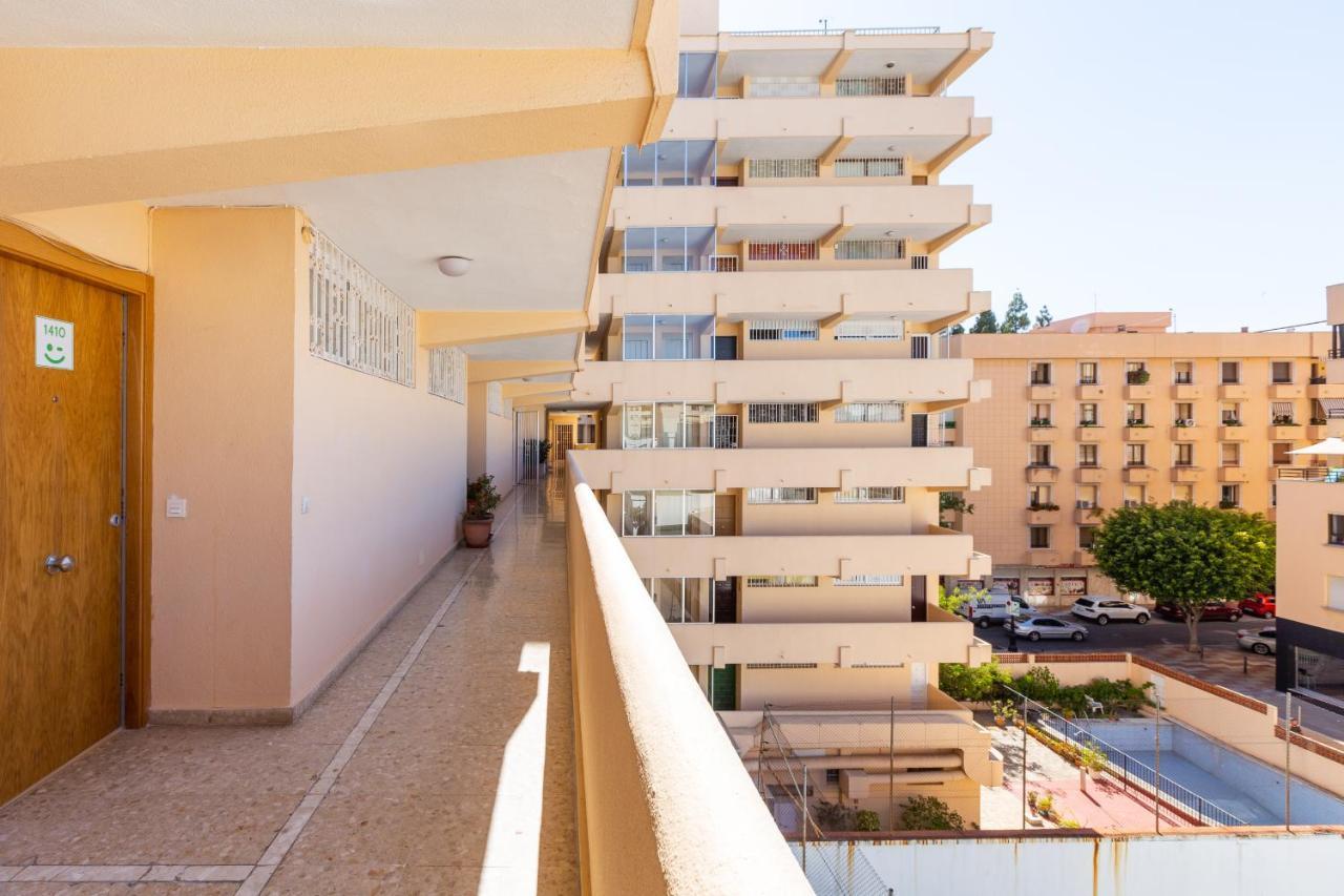 Apartamento Junto Al Faro .Marbella Centro.Vistas Mar Y El Puerto. Buitenkant foto